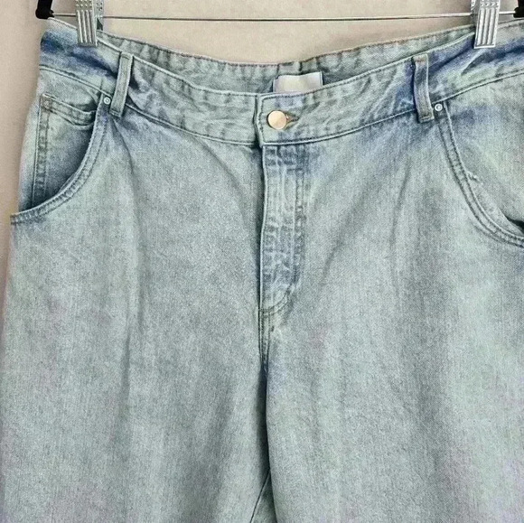 H&M Jeans Women's Size 14 High Waist Relaxed fit Faded Wash Tapered Leg - Picture 3 of 8